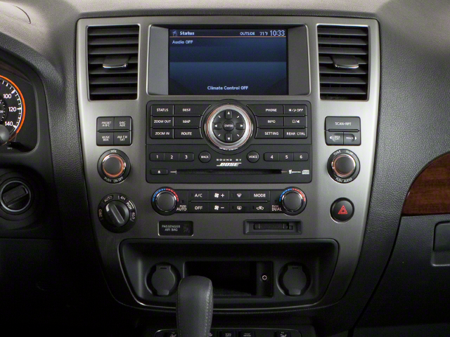 2013 Nissan Armada SV