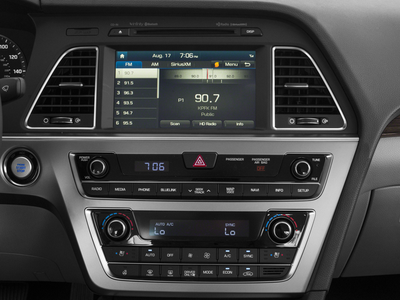 2017 Hyundai SONATA PLUG-IN HYBRID Base