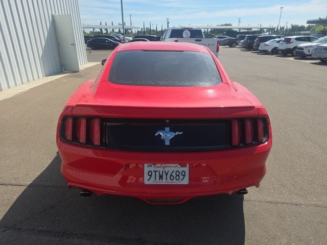 2015 Ford Mustang V6