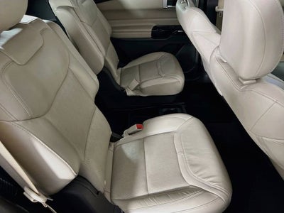 2021 Ford Explorer Platinum
