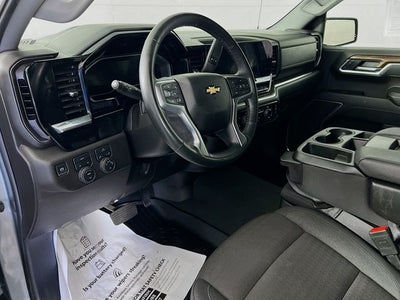 2025 Chevrolet Silverado 1500 LT LT1