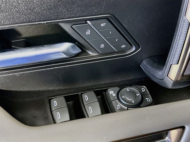 2024 GMC Hummer EV SUV 2X