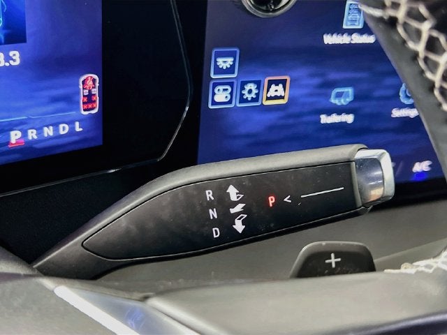 2025 Chevrolet Traverse LT 2LT