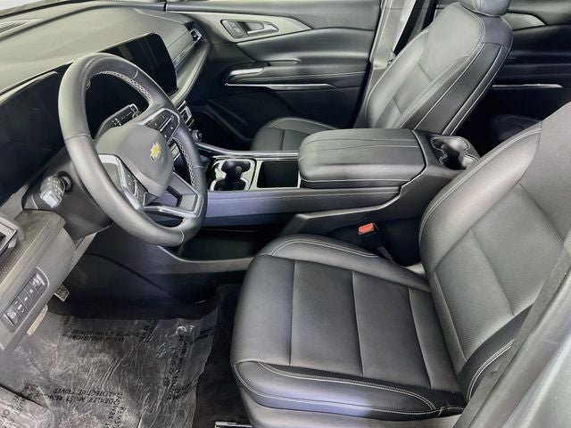 2025 Chevrolet Traverse LT 2LT