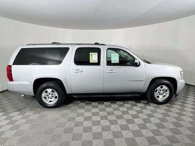 2014 Chevrolet Suburban 1500 LS