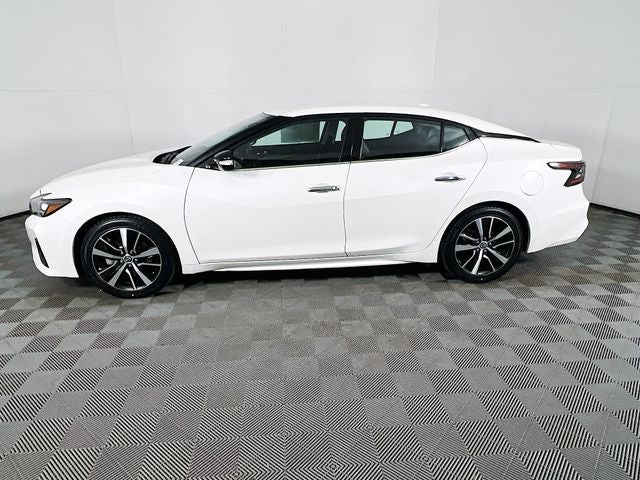 2023 Nissan Maxima SV