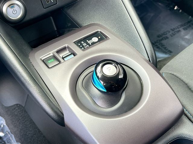 2025 Nissan Leaf S