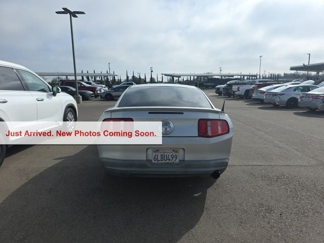 2010 Ford Mustang V6