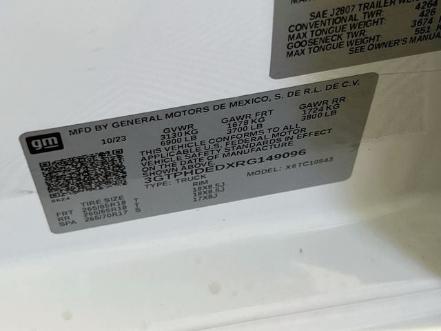 2024 GMC Sierra 1500 SLT