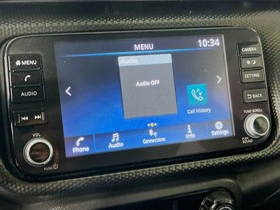 2022 Nissan Kicks SV