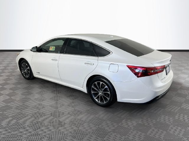2016 Toyota Avalon Hybrid XLE Premium