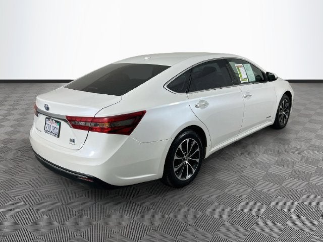 2016 Toyota Avalon Hybrid XLE Premium