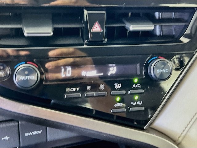 2021 Toyota Camry Hybrid LE