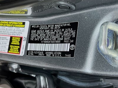 2025 Toyota Camry SE