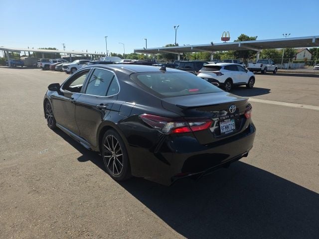 2021 Toyota Camry SE