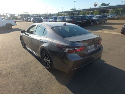 2024 Toyota Camry SE
