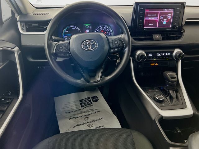 2022 Toyota RAV4 Hybrid LE