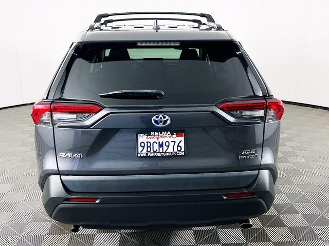 2022 Toyota RAV4 Hybrid XLE