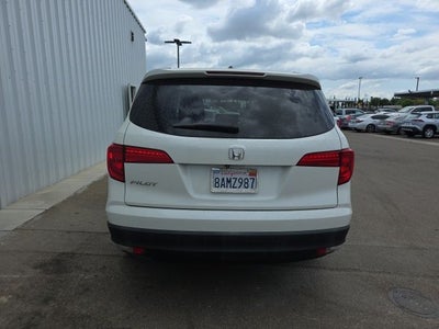 2017 Honda Pilot EX-L w/Rear Entertainment System