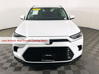 2025 Toyota Grand Highlander XLE