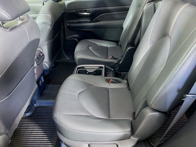 2024 Toyota Grand Highlander Platinum