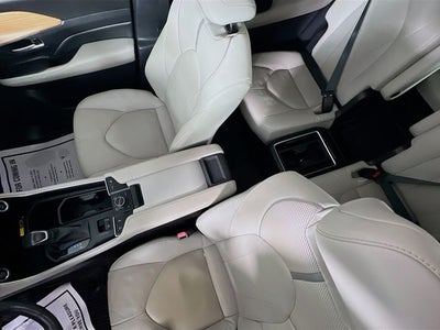 2024 Toyota Grand Highlander Platinum