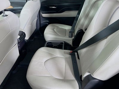 2024 Toyota Grand Highlander Platinum