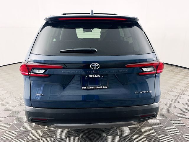 2026 Toyota Grand Highlander Platinum
