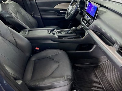 2024 Toyota Grand Highlander Platinum