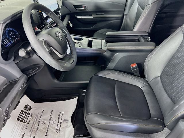 2026 Toyota Sienna Woodland Edition