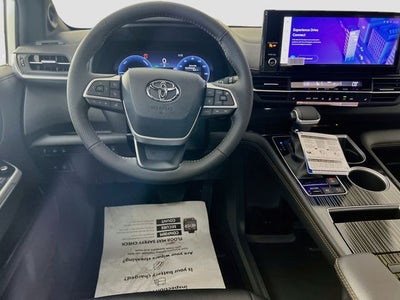 2026 Toyota Sienna Woodland Edition