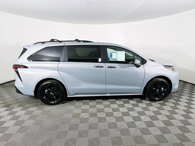 2026 Toyota Sienna Woodland Edition