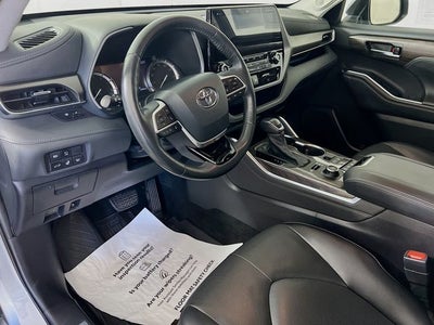 2022 Toyota Highlander Limited