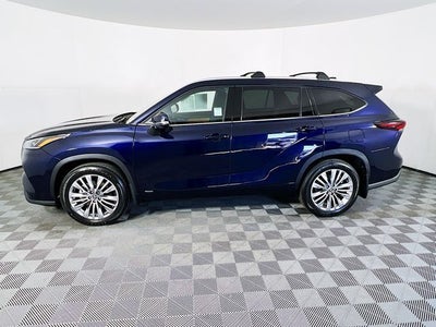 2026 Toyota Highlander Hybrid Platinum
