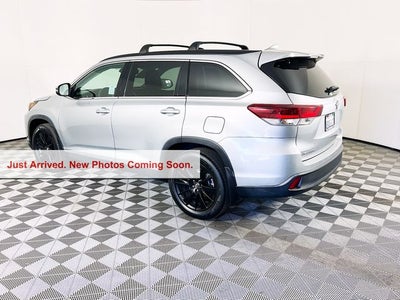 2019 Toyota Highlander SE