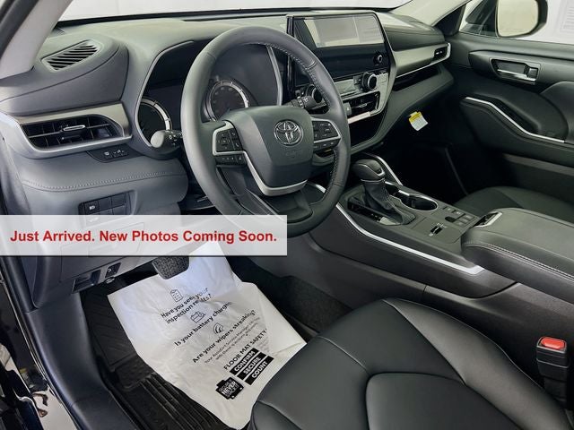 2026 Toyota Highlander Hybrid XLE