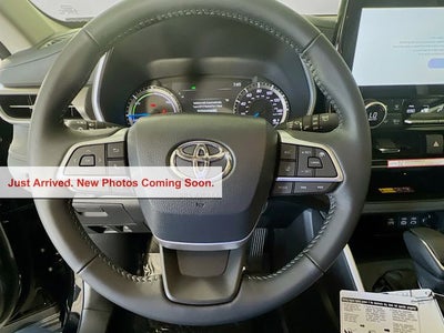 2026 Toyota Highlander Hybrid XLE