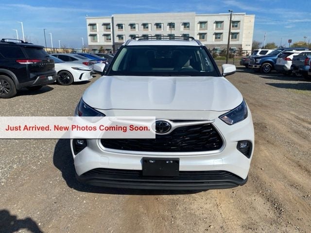 2026 Toyota Highlander Hybrid XLE