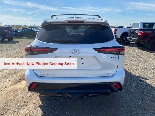 2026 Toyota Highlander Hybrid XLE