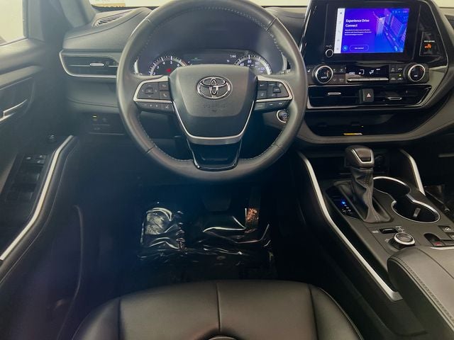 2024 Toyota Highlander XSE