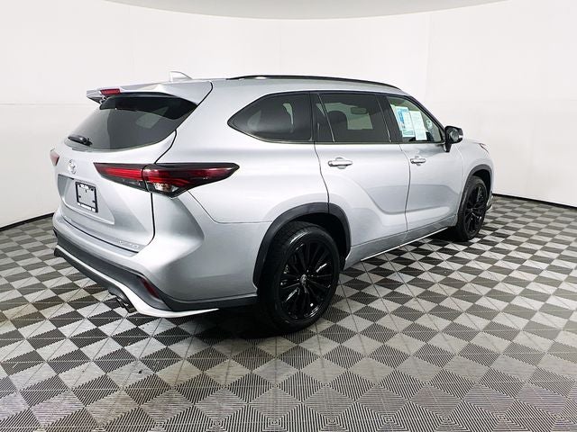 2024 Toyota Highlander XSE