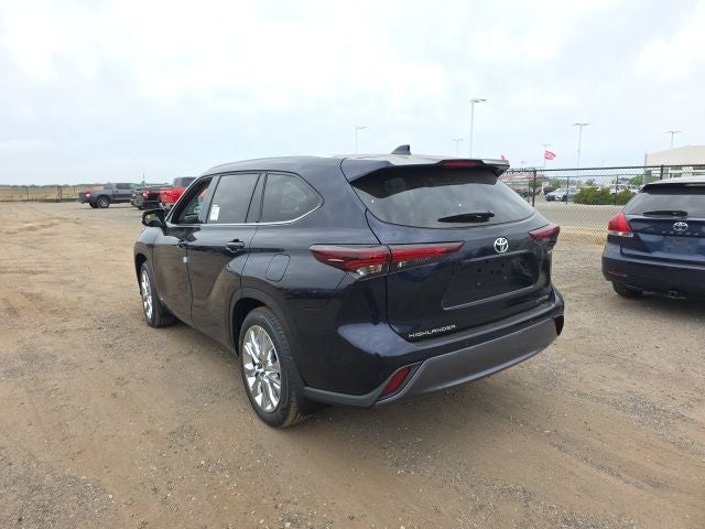 2026 Toyota Highlander Hybrid Limited