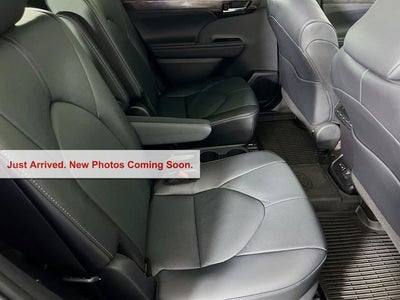 2026 Toyota Highlander Hybrid Limited