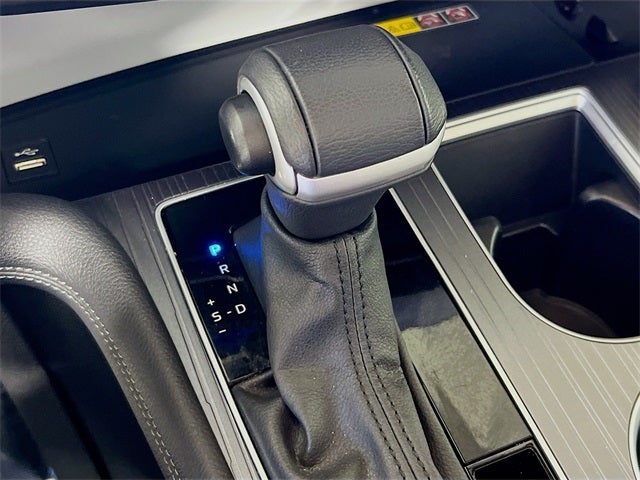 2025 Toyota Sienna XLE 8 Passenger