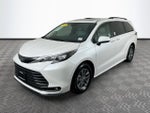 2026 Toyota Sienna XLE 8 Passenger