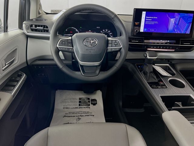 2026 Toyota Sienna XLE 7 Passenger