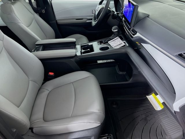2026 Toyota Sienna XLE 7 Passenger