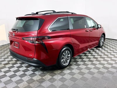 2026 Toyota Sienna XLE 7 Passenger