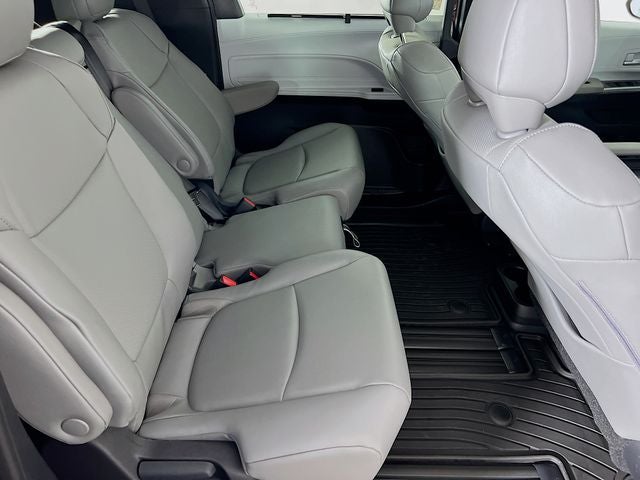 2026 Toyota Sienna XLE 7 Passenger