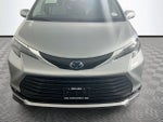 2025 Toyota Sienna XLE 8 Passenger